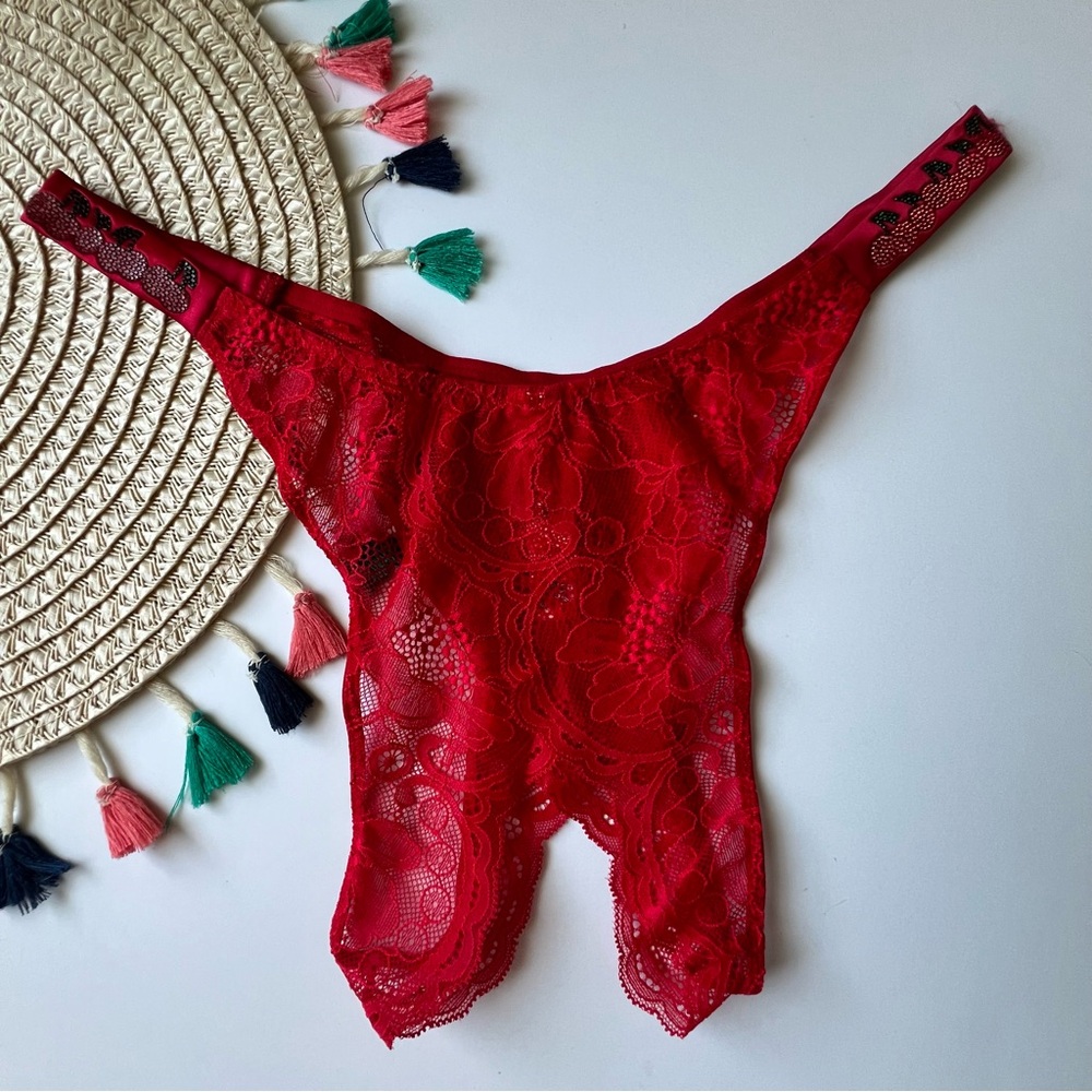 Victoria's Secret Crotchless Shine Strap Lace Brazilian Panty Cherry Red L NEW